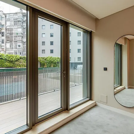 Luster 4* Lisbon