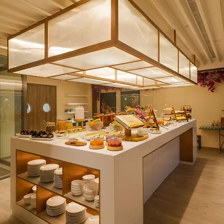 Hotell Luster 4*