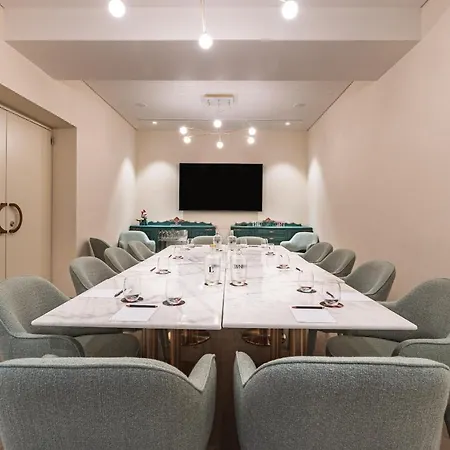 Luster Hotel Lisboa