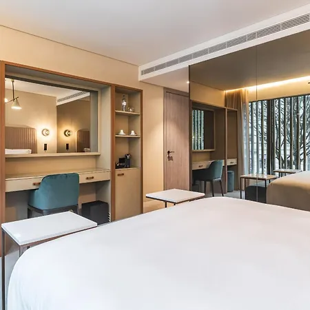 Hotell Luster 4*
