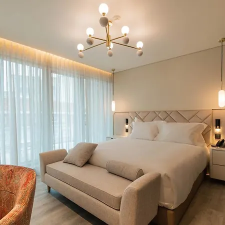 Luster 4*